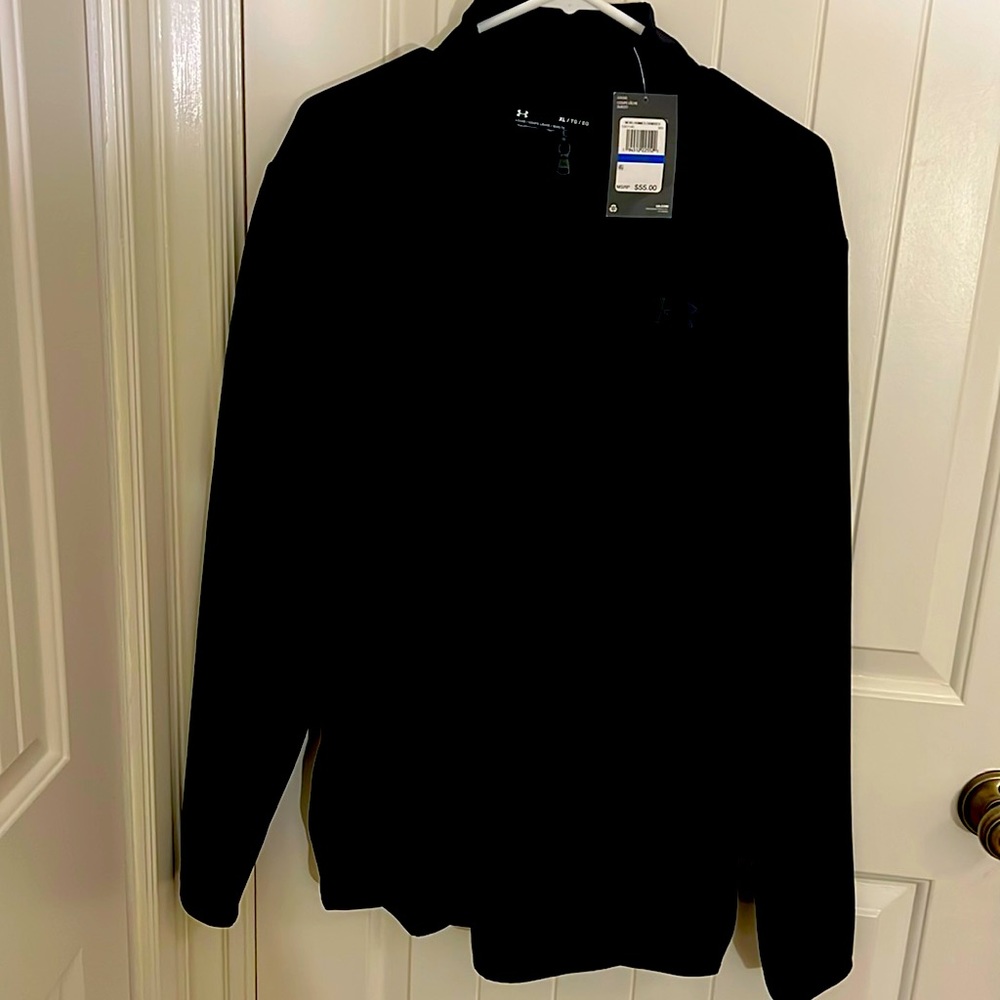 UnderAmour pullover